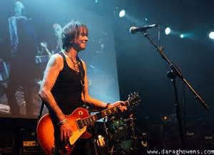 Brian Robertson - Diamonds And Dirt