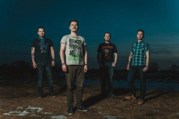 Sparks Fly Everywhere - Bloodworm (EP)