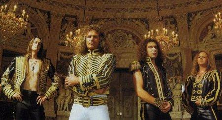 Running Wild - Greatest Hits (Japanese Edition) (Compilation)