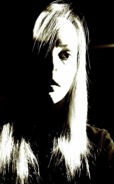 Sophia Aurorae - As Crimson Wakes the Night